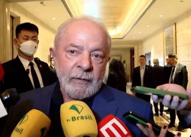 Lula pede a EUA e UE para não 