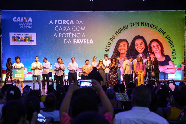 Programa Mulheres de Favela levará formação ao Subúrbio 360 nesta terça (2) 