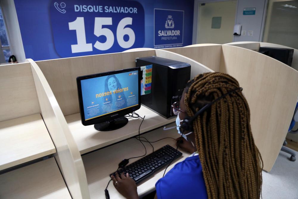 Ouvidoria amplia canais de comunicação e reduz tempo de espera de atendimento  