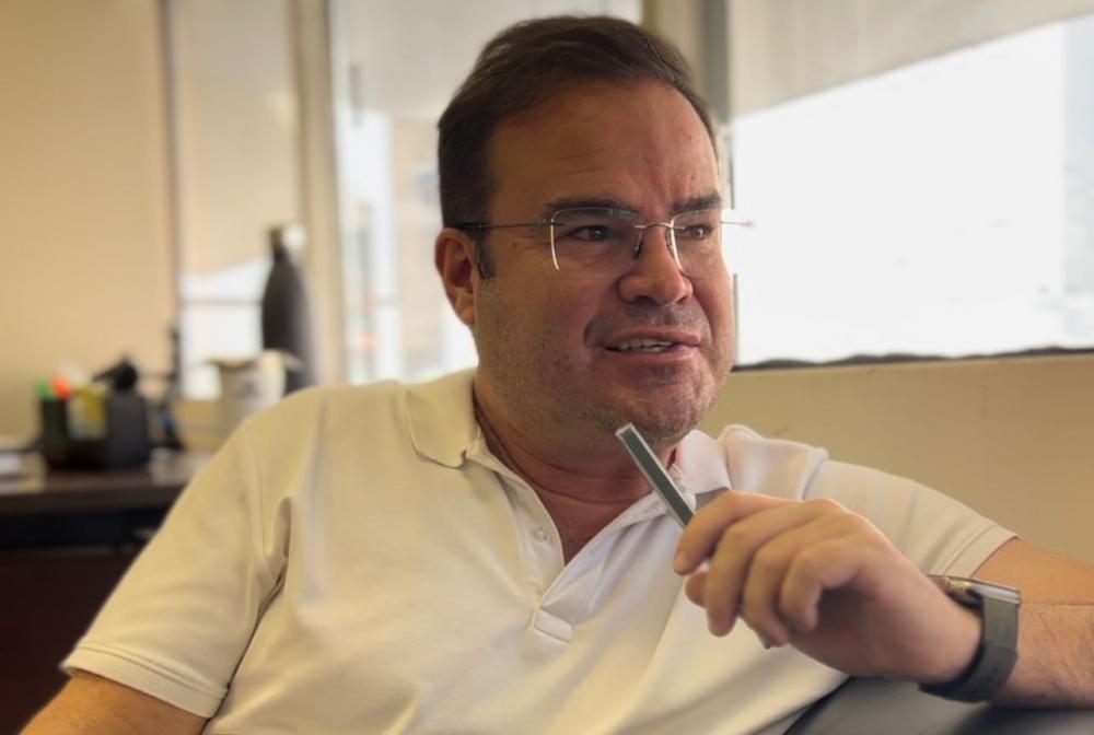 Cacá Leão completa 100 dias na Segov e avalia: 'Diálogo com vereadores aproxima prefeitura do povo’