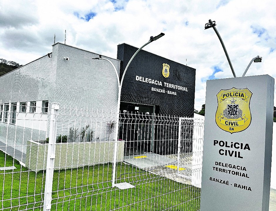 Delegacia de Banzaê foi inaugurada, mas não funciona ((Foto: Haeckel Dias/Ascom-PC))