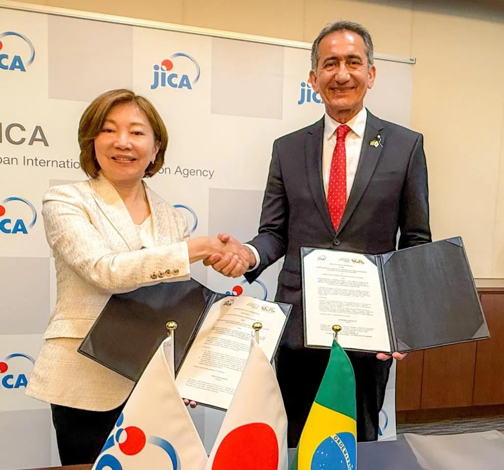 Ministro Waldez e a vice-presidente da Jica, Katsura Miyazaki