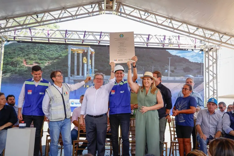 Cerimônia de inauguração da barragem Engenheiro Ávidos integra Paraíba ao PISF (Foto: Márcio Pinheiro/MIDR)