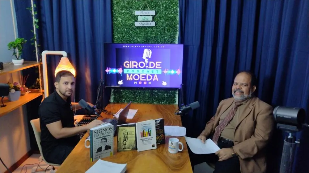 Breno Serretti e Taurino Araújo no Giro de Moeda Podcast: um episódio para inspirar, desafiar e, sobretudo, emocionar- Foto: Divulgação