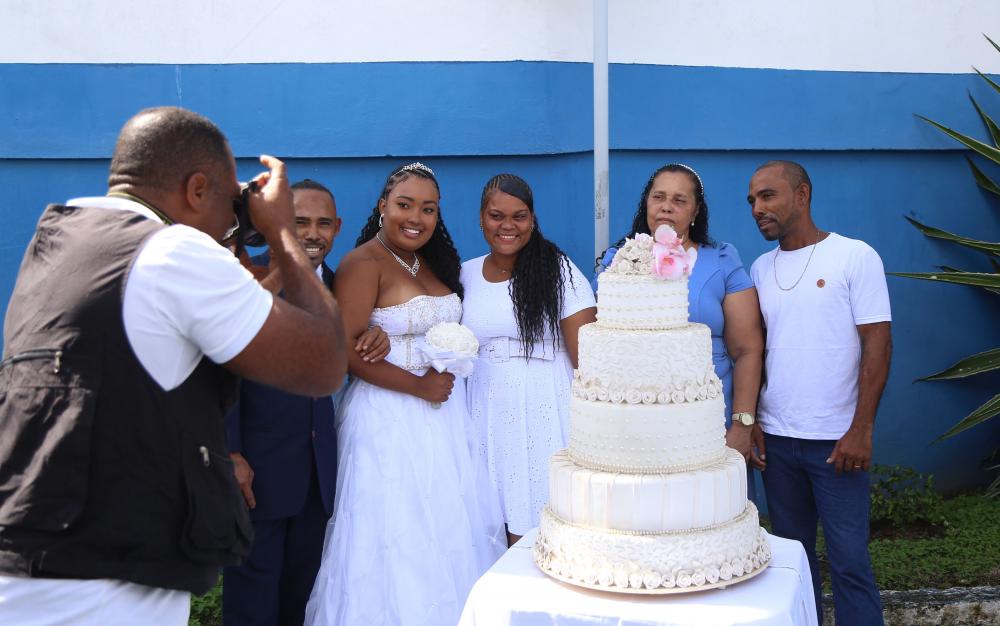 Casamento coletivo é celebrado na Prefeitura-bairro Subúrbio e Ilhas 