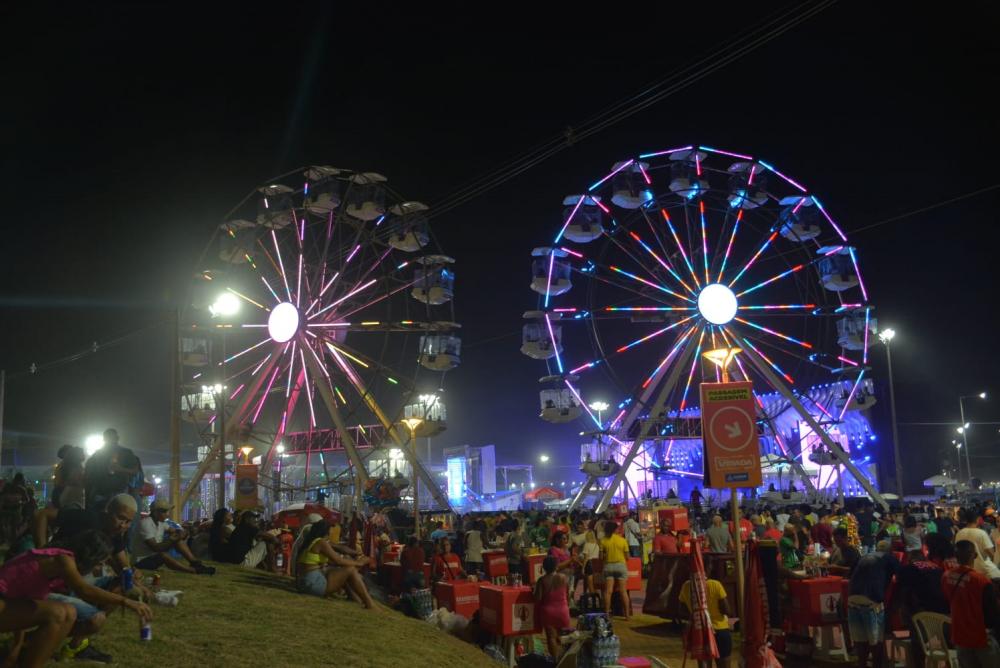 Roda-gigante e tirolesa encantam público do Festival Virada Salvador 