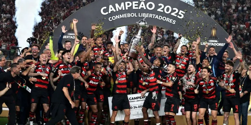 Imagens reprodução do Flamengo atual campeão da Libertadores 2025