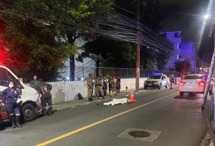 BAHIA SEM SEGURANÇA PÚBLICA! Bandidos armados matam trabalhador durante assalto em Brotas. / Imagem Reprodução 