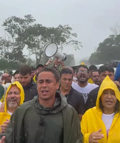 Imagens reprodução redes sociais @Nikolas Ferreira 