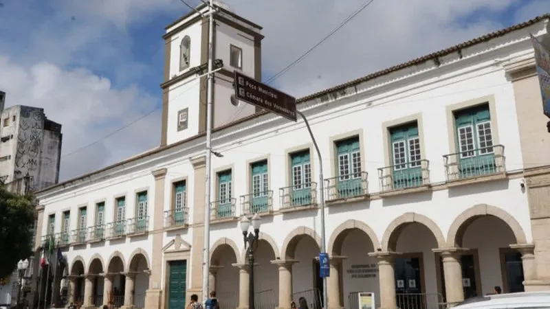 Neste ano, é esperado que, dos 43 edis, dez concorram às vagas para ALBA e Câmara de Deputados