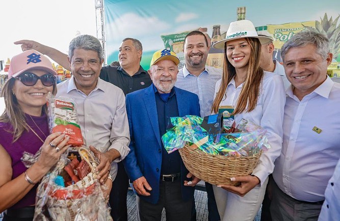 Jerônimo e Lula participam da abertura da Bahia Farm Show, que espera movimentar R$ 8 bilhões em negócios
