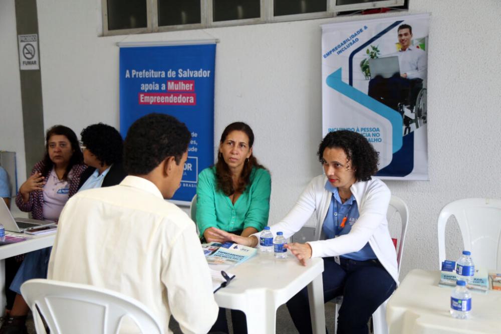 Projeto da Prefeitura de Salvador oferece 100 vagas de emprego exclusivas para pessoas com deficiência 