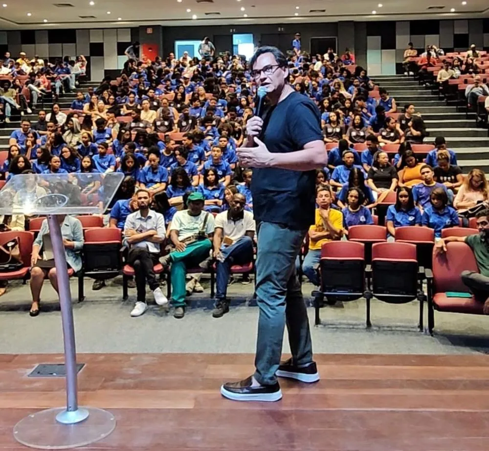 Sedur participa do Fórum Socioambiental de Feira de Santana com palestra sobre licenciamento ambiental e mudanças climáticas