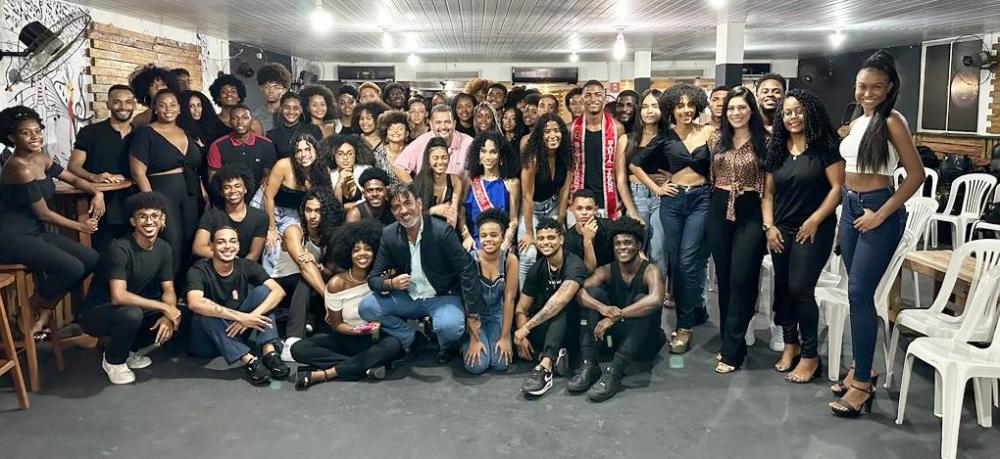 Gordinho da Favela participa do Evento Fashion Guetto em São Cristovão 