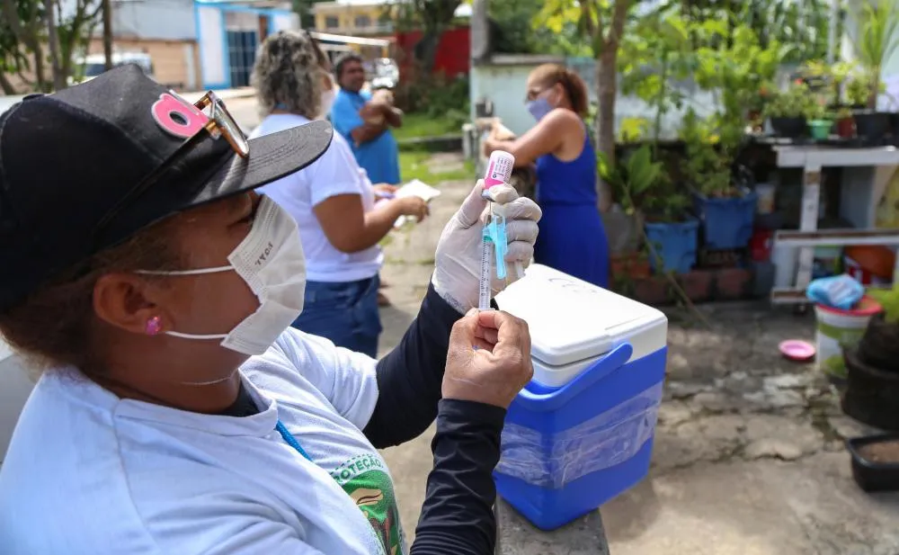 Campanha antirrábica terá vacinação volante em bairros de Salvador neste fim de semana