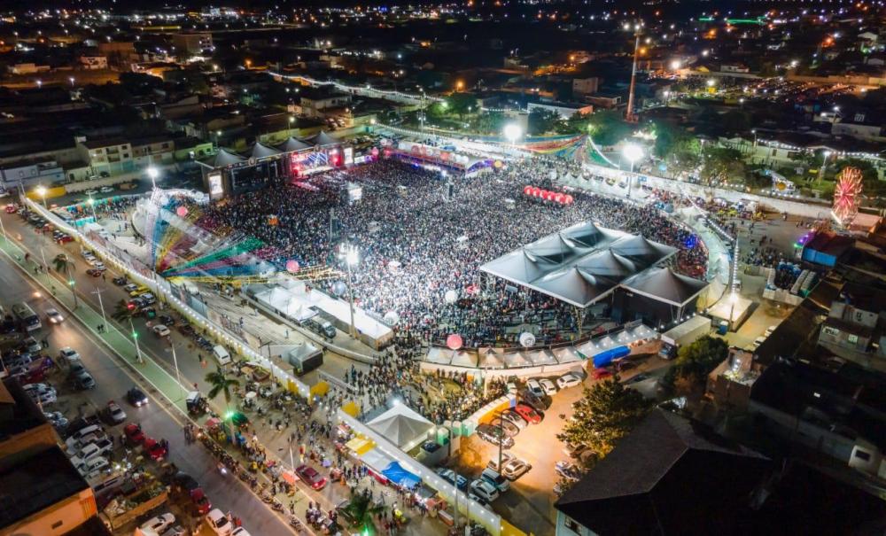 Programação do São João de Irecê começou quarta-feira (21) e vai até domingo com 80 horas de festa