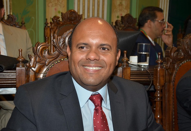  Kiki Bispo Comemora finalização do 1º semestre com todos os projetos do executivo aprovados com unanimidade 