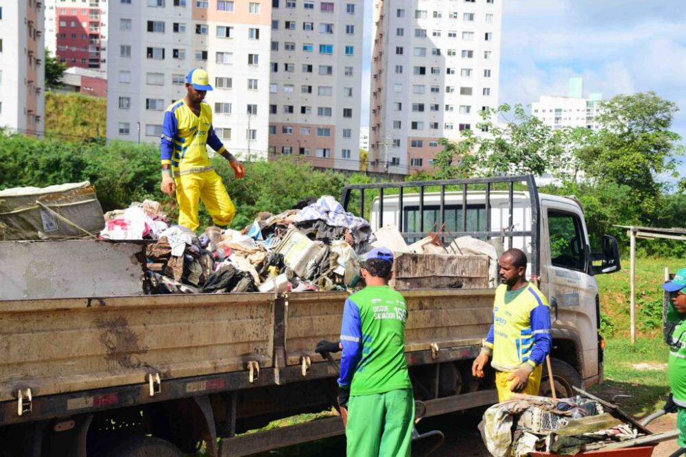 Operação de combate ao Aedes retira 35 toneladas de material inservível 