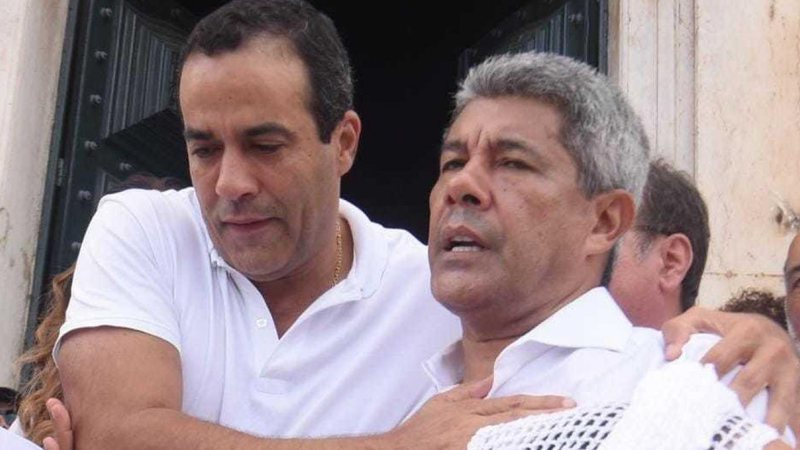 Jerônimo Rodrigues e Bruno Reis confraternizam após evento com empresários em Salvador