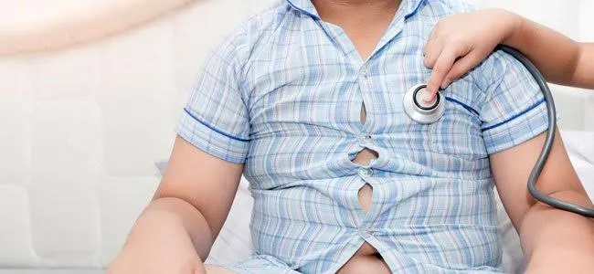 Obesidade infantil no Brasil cresce mais de dez vezes em quatro décadas e acende alerta para riscos metabólicos