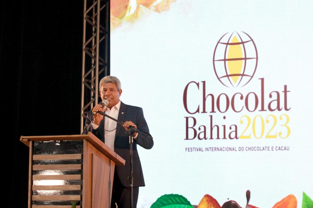 Chocolat Bahia Festival de Ilhéus é aberto nesta quinta (20); governador participa do evento