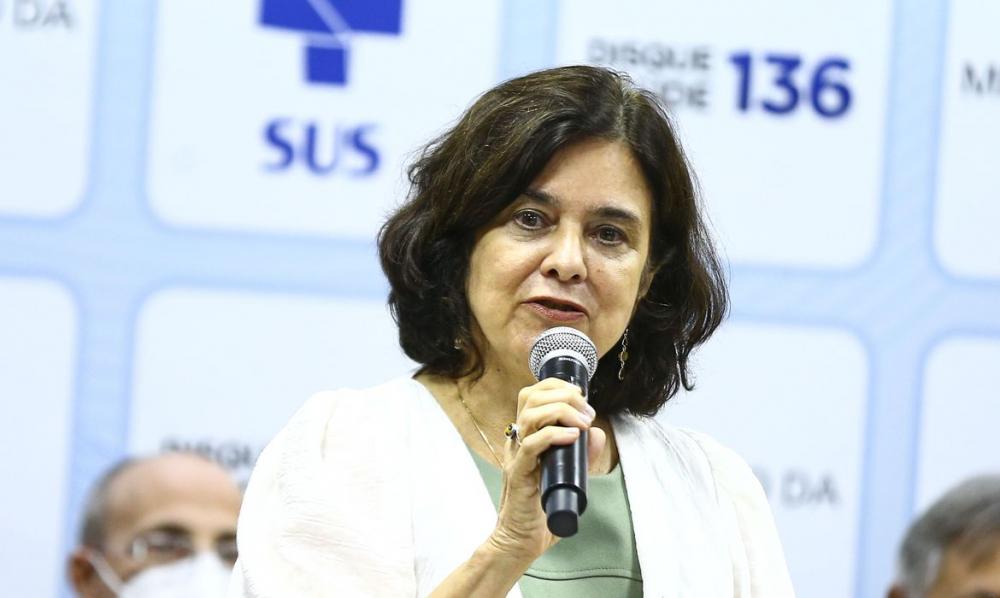 Vacina contra Covid será anual para grupo de risco, diz nova secretária da Saúde