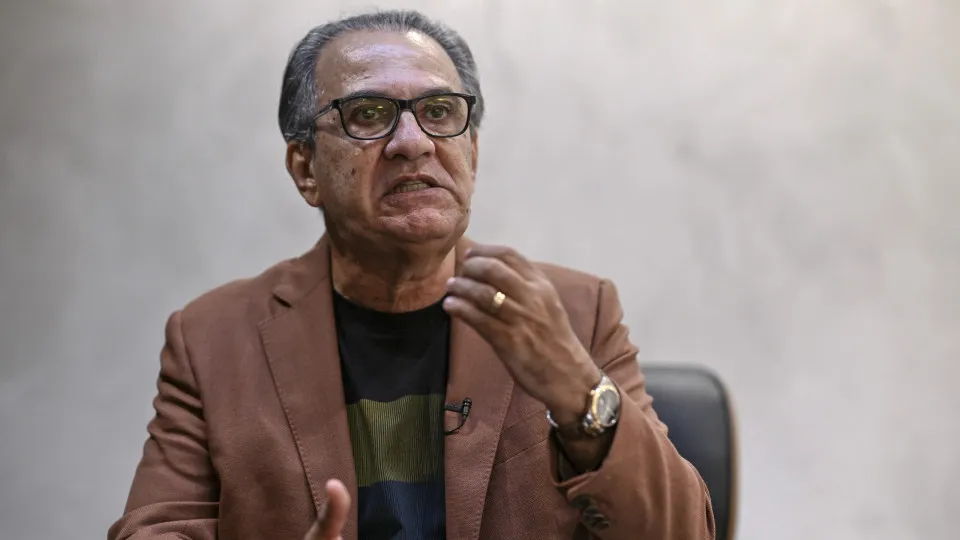 'Filhos de Bolsonaro são uns jumentos', diz Malafaia após carta de Flávio