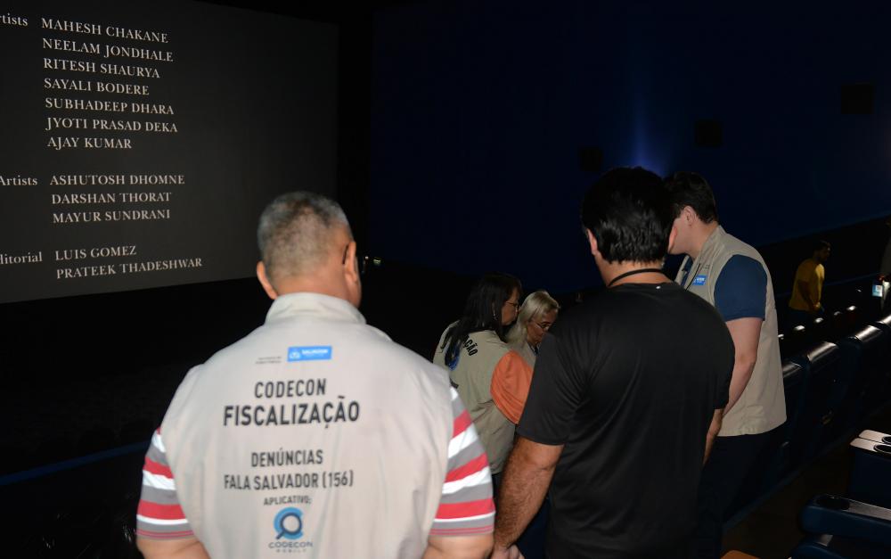 Codecon realiza “Operação em Cena” para fiscalizar cinemas em Salvador 
