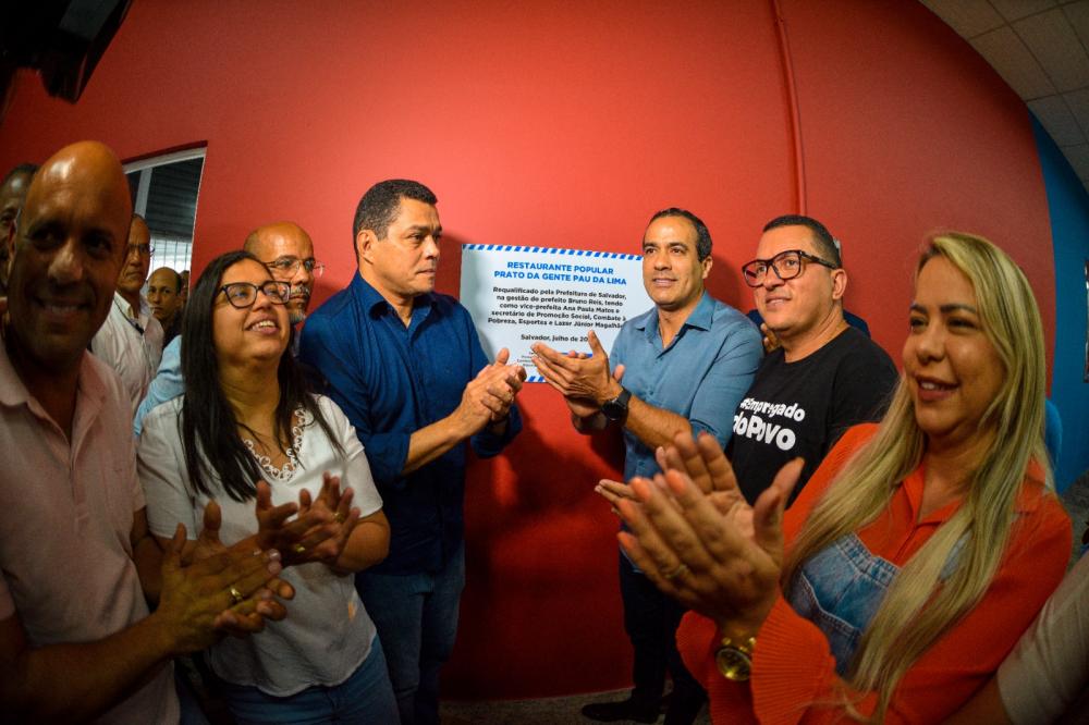 Bruno Reis lança programa Prato da Gente em Pau da Lima e entrega novos CRAS e posto do CadÚnico
