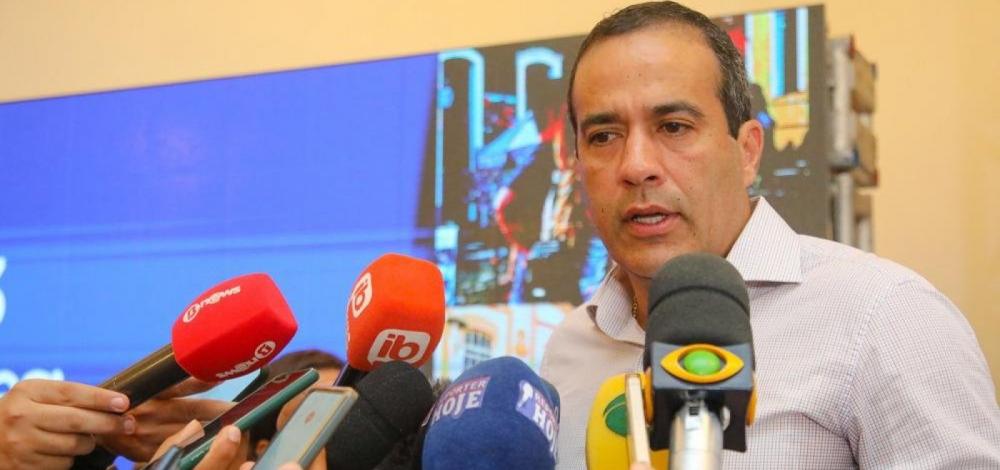 Bruno Reis critica corte de 16 mil soteropolitanos do Bolsa Família e pede “averiguação maior” do Governo Federal