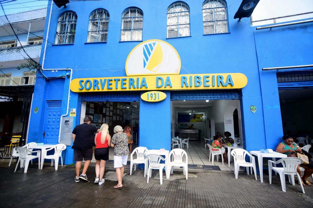 Sorveteria da Ribeira lota após aparecer entre as 100 mais icônicas do mundo; conheça outros sorvetes marcantes de Salvador 