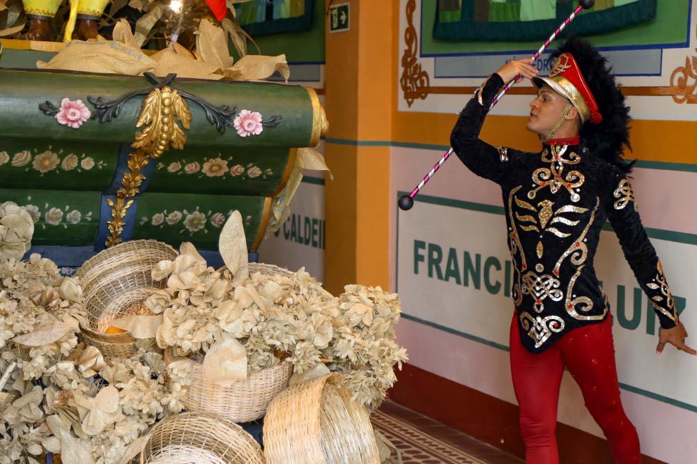 Ensaio fotográfico eterniza campeões do primeiro concurso de fanfarras e balizadores de Salvador 