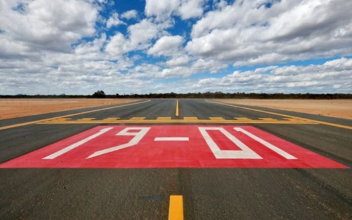 Jerônimo inaugura aeroporto em Bom Jesus da Lapa e oficializa romaria como patrimônio imaterial da Bahia
