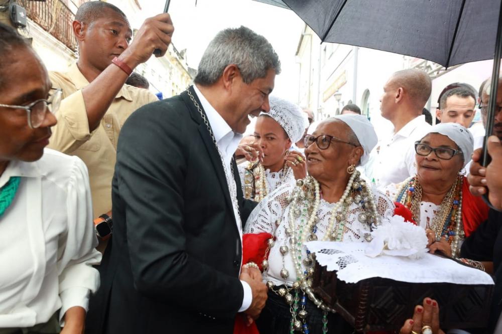 Em Cachoeira, governador prestigia solenidade da Assunção de Nossa Senhora 