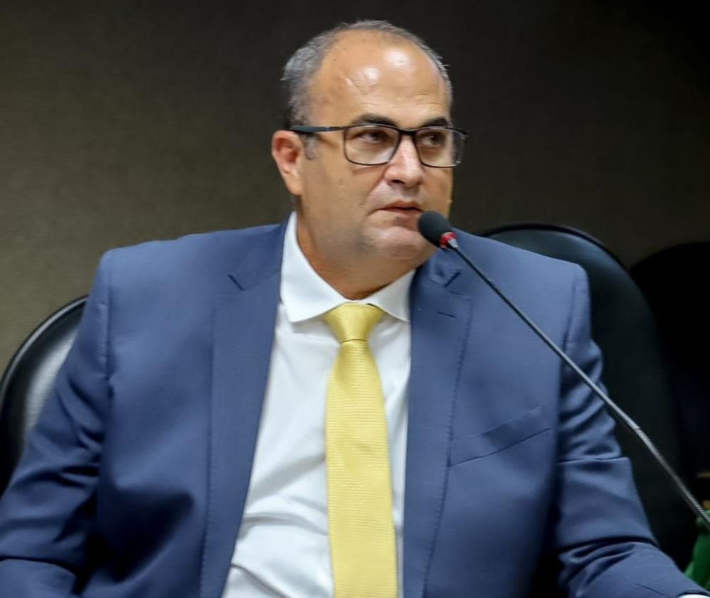 Hassan homenageia Associação Bahiana de Imprensa pelos 93 anos de fundação
