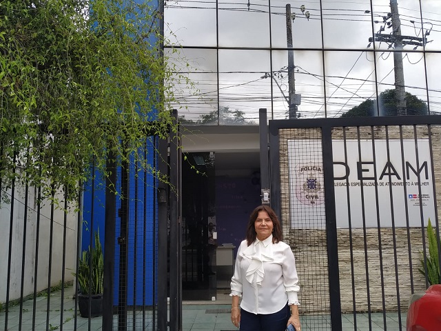 Vereadora Eremita Mota presta queixa na Deam contra agressões sofridas na Câmara Municipal