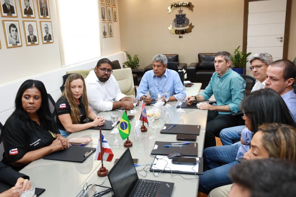Governador realiza reuniões com órgãos estaduais envolvidos na investigação do caso Mãe Bernadete