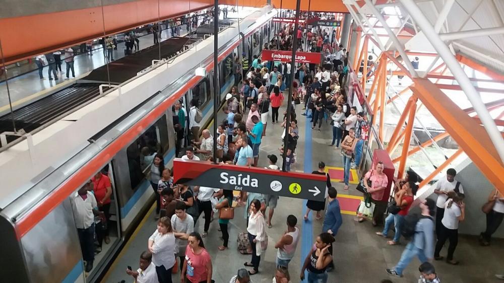 36% dos brasileiros passam mais de 1h por dia no transporte