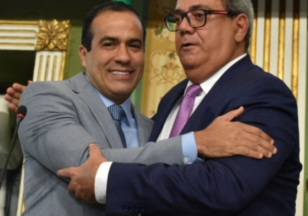  Carlos Muniz anuncia apoio à reeleição de Bruno Reis nas eleições de 2024
