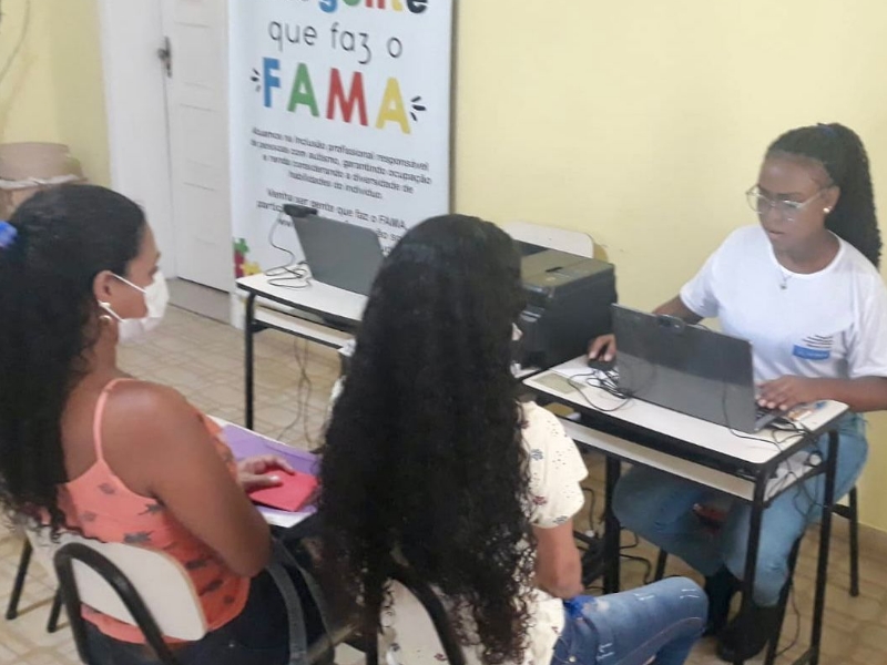 Prefeitura já entregou 1.000 carteiras para pessoas com transtorno do espectro autista