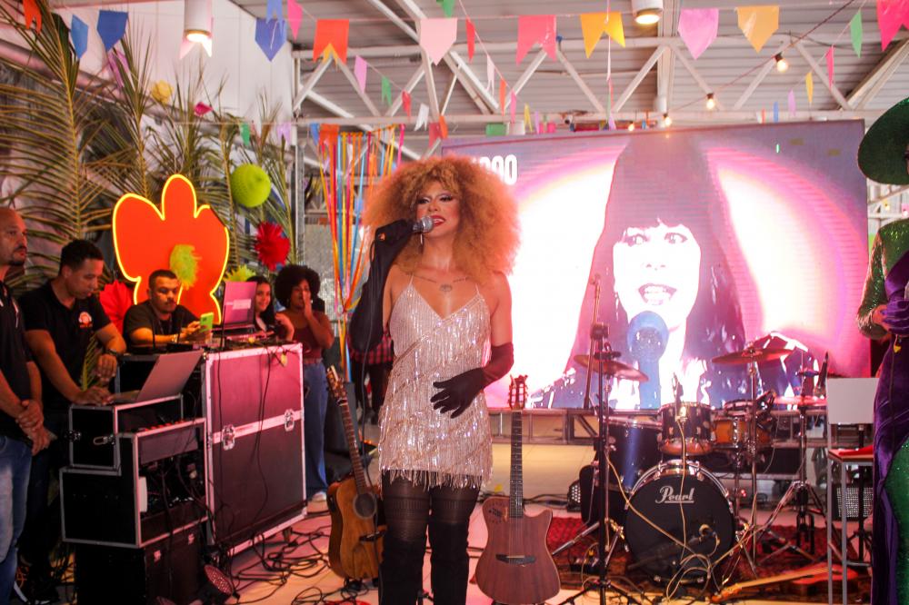 Parada do Orgulho LGBT+ ganha pool party no Wish Hotel da Bahia