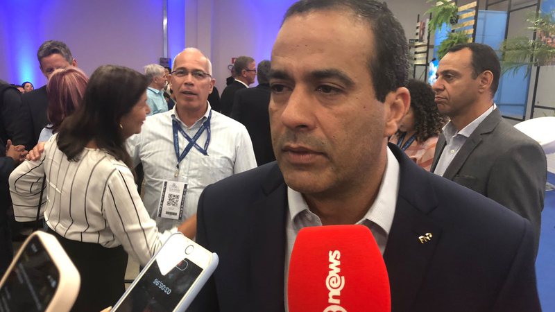 Bruno Reis se pronuncia sobre polêmica com Marcinho Oliveira