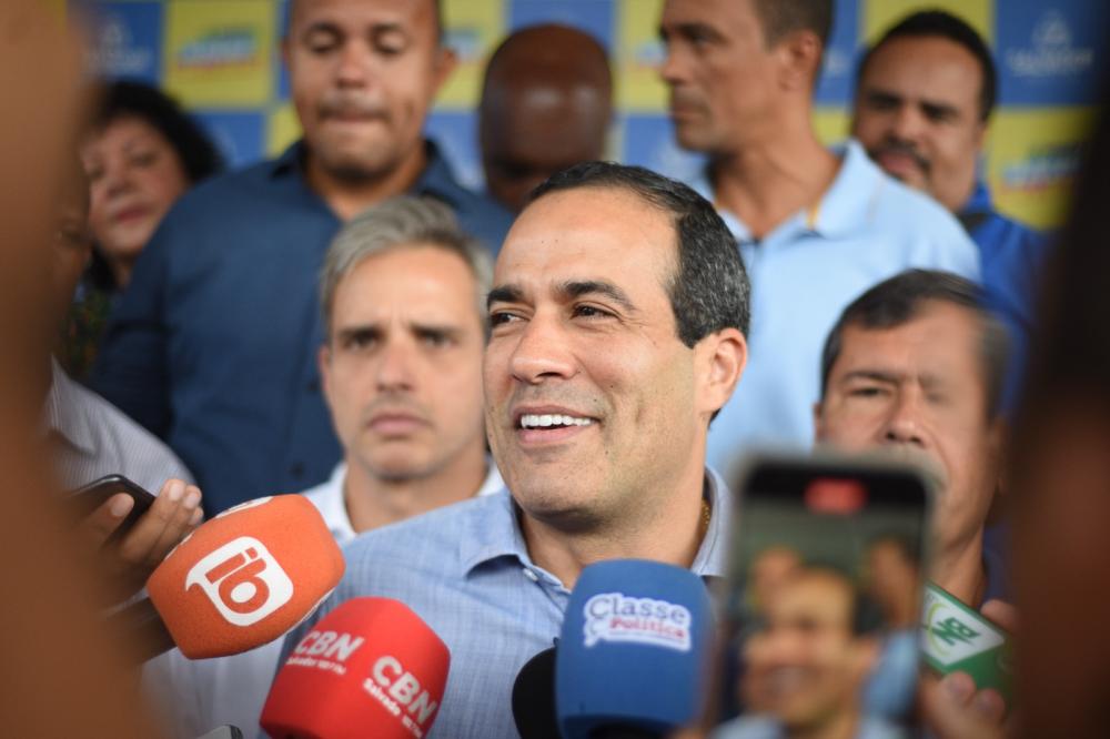 Prefeitura inicia requalificação de largo em frente ao TCA e do entorno do Campo Grande