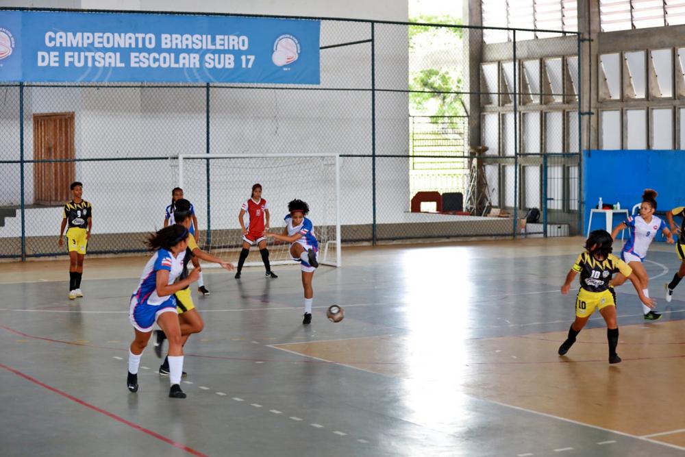 1ª Campeonato Brasileiro de Futsal Escolar reúne 500 atletas de diversos estados em Salvador e RMS 