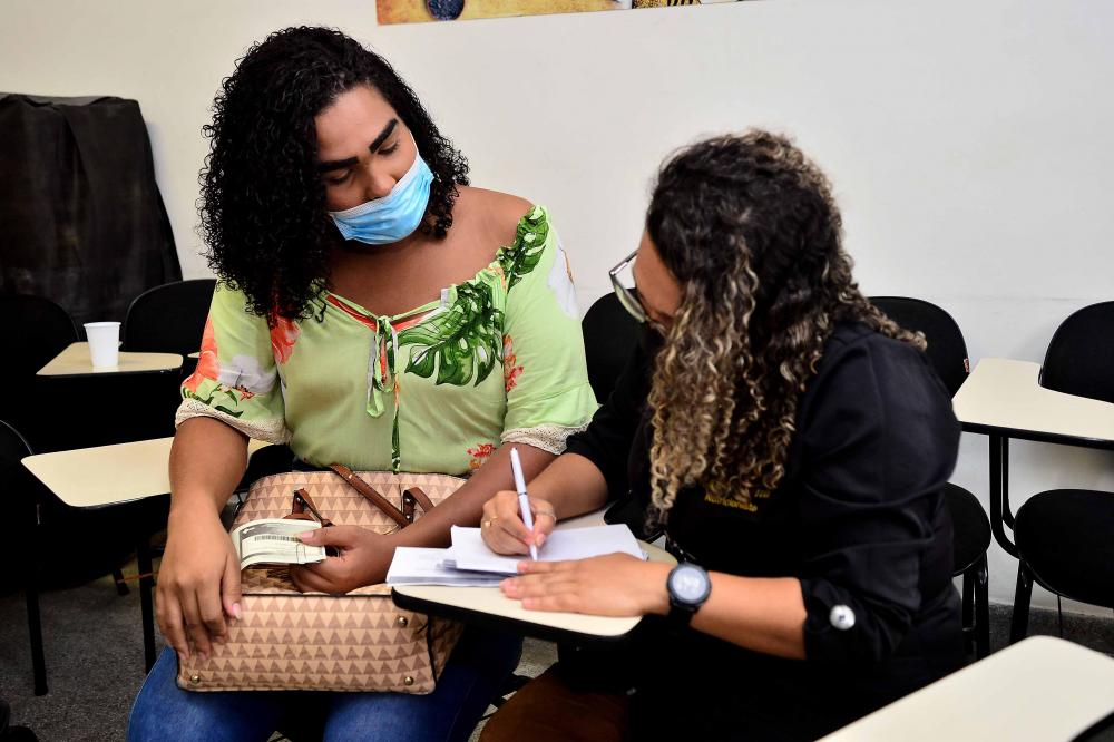 Saúde promove campanha para garantir nome social de pacientes 