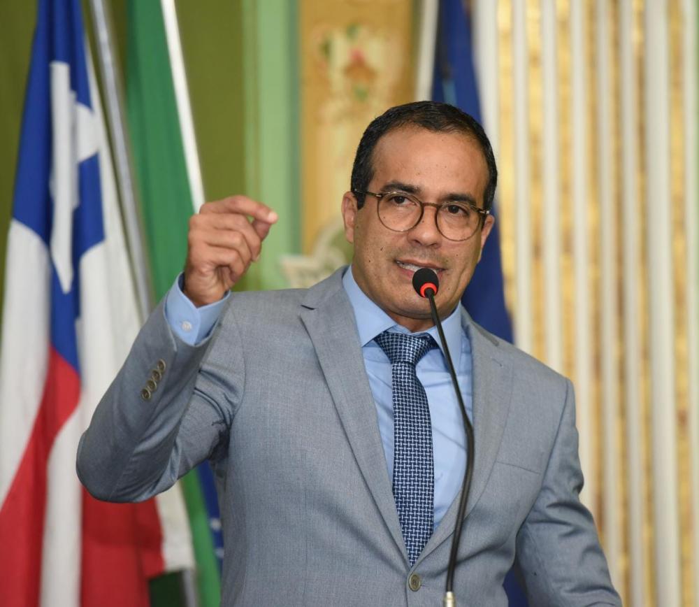 Em discurso na Câmara, Bruno Reis se compromete a construir maternidade municipal e entregar Hospital Veterinário