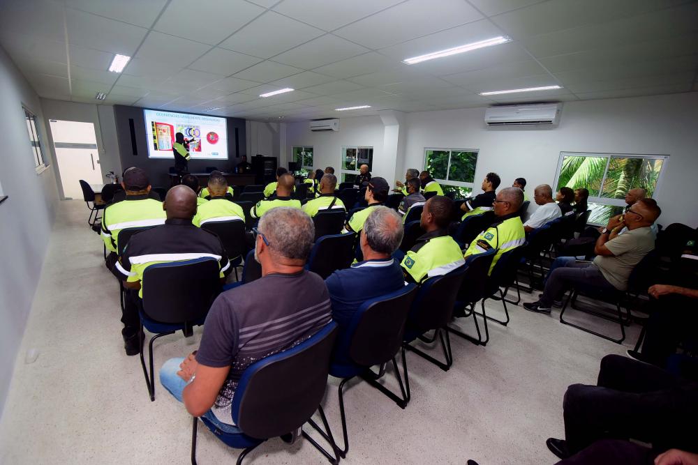 Semob promove curso de atualização do CTB para agentes de trânsito