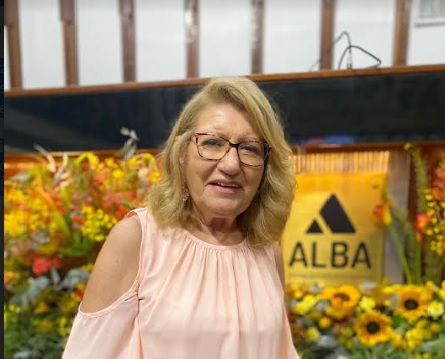Maria del Carmen é a primeira mulher a assumir a Comissão de Constituição e Justiça da ALBA
