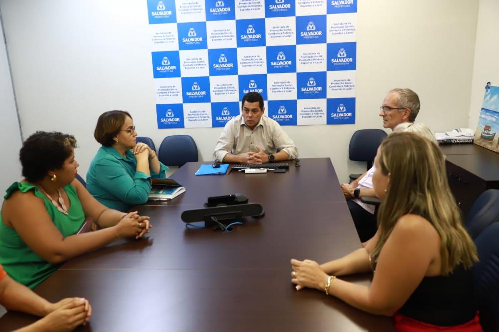 Prefeitura lança projeto para assessorar dez instituições de acolhimento de idosos em Salvador