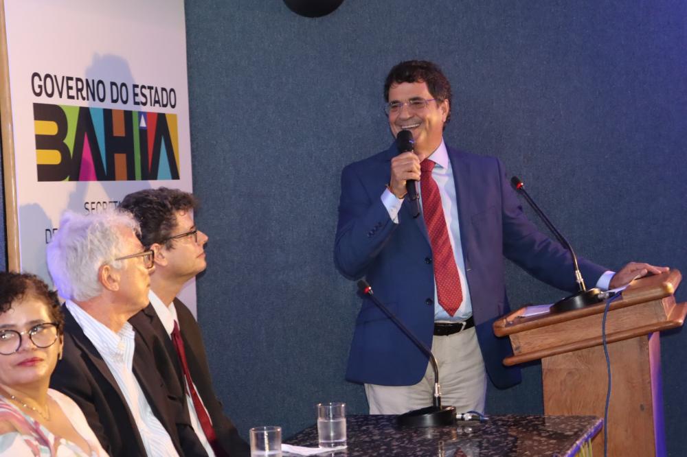 Angelo Almeida toma posse como secretário de Desenvolvimento Econômico nesta sexta-feira (10)